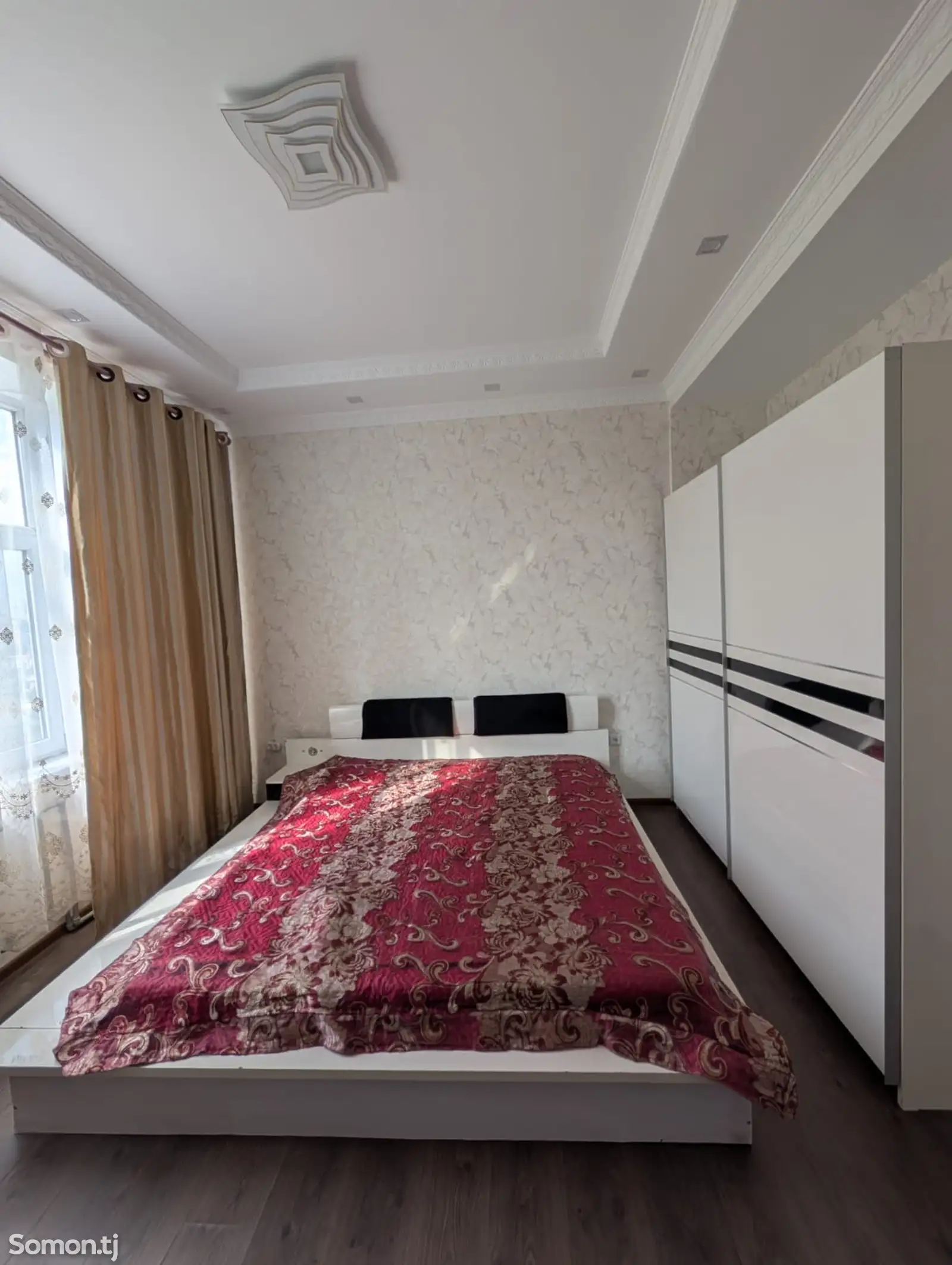 3-комн. квартира, 10 этаж, 83 м², Шохмансур, Аэропорт-11