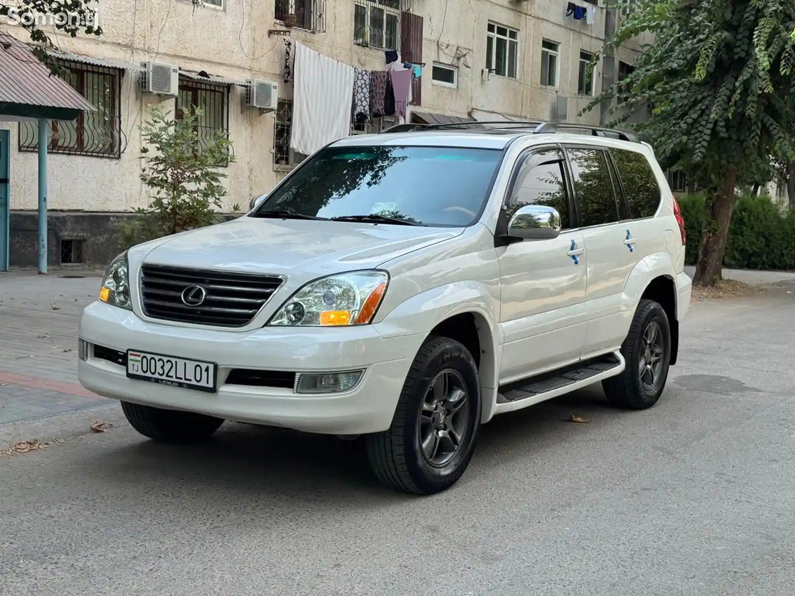 Lexus GX series, 2004-2