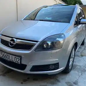 Opel Zafira, 2006