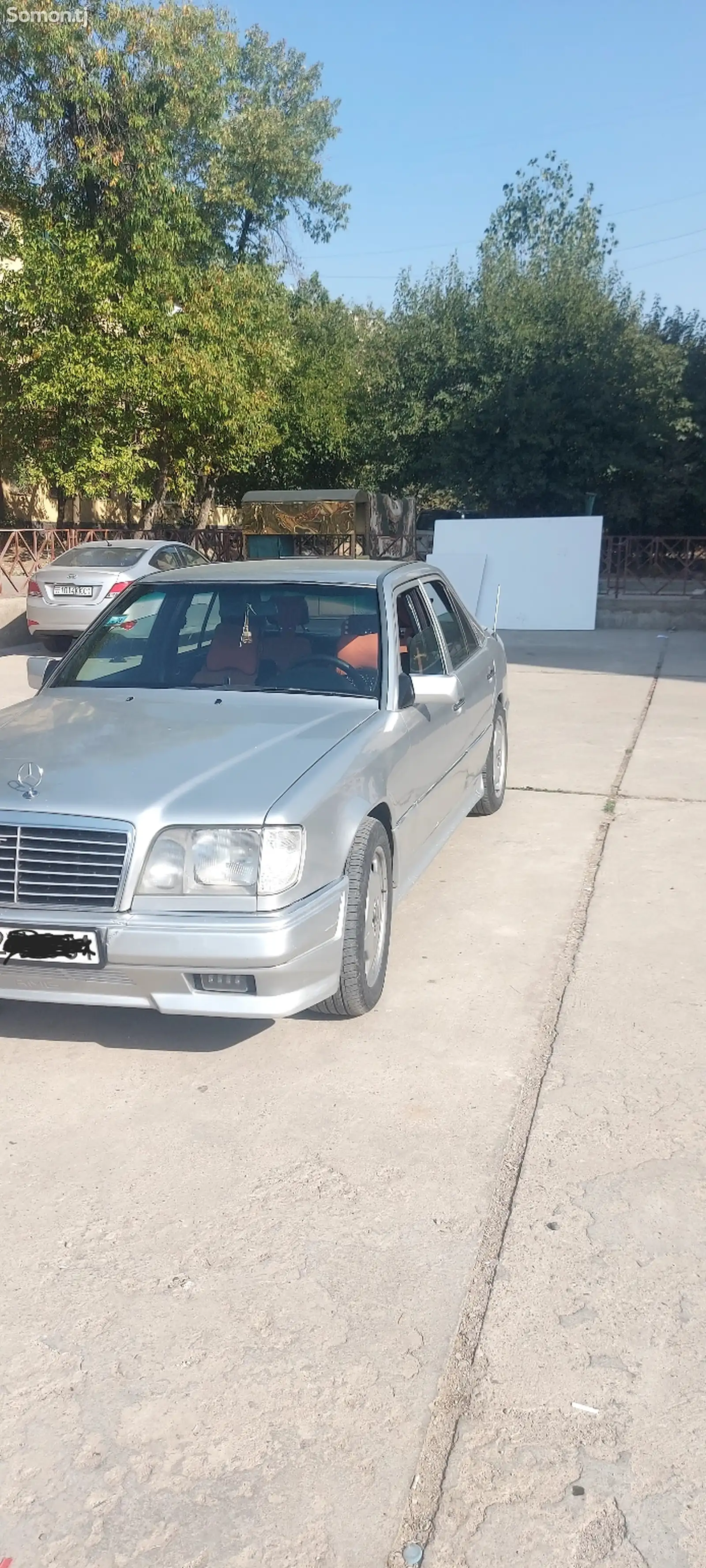 Mercedes-Benz W124, 1995-16