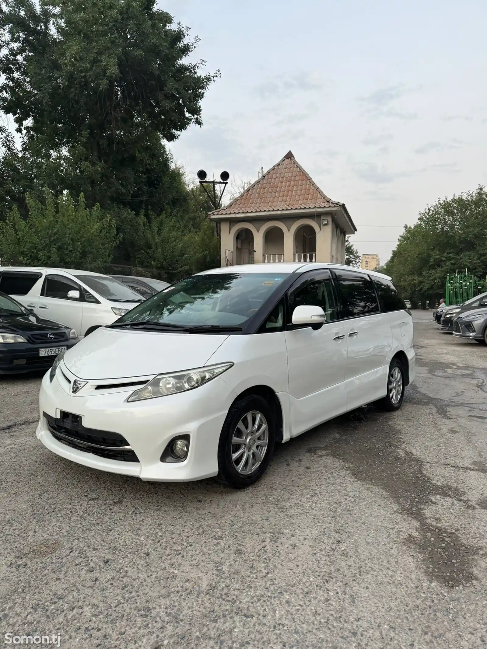 Toyota Estima, 2014-7