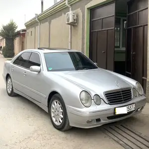 Mercedes-Benz E class, 2000