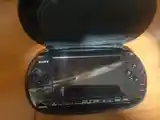 Игровая приставка Sony PSP-2