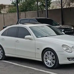 Mercedes-Benz E class, 2008