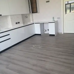 2-комн. квартира, 4 этаж, 80 м², ул.Д.Халкхо (бывший 1Май)