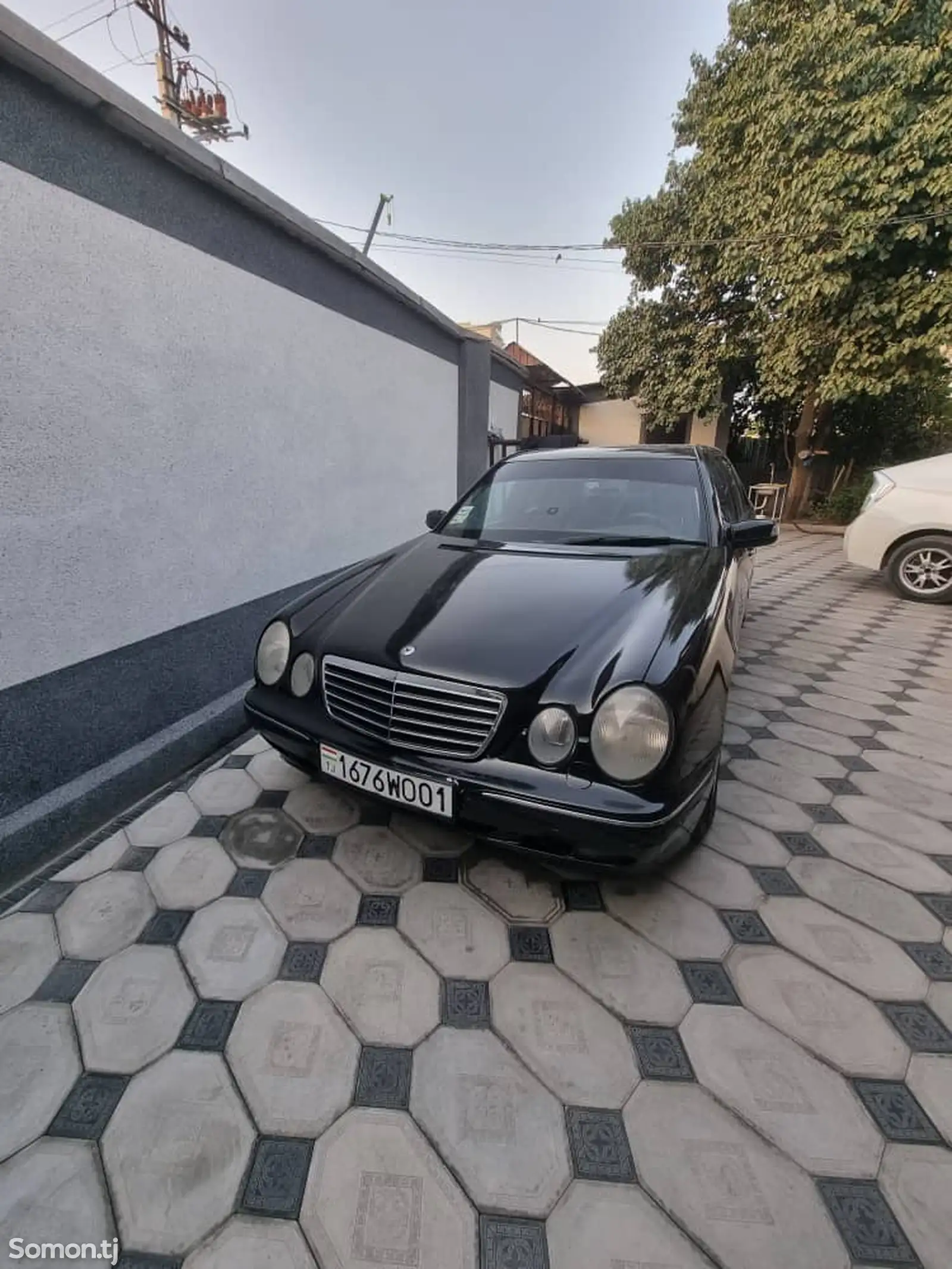 Mercedes-Benz E class, 2000-1