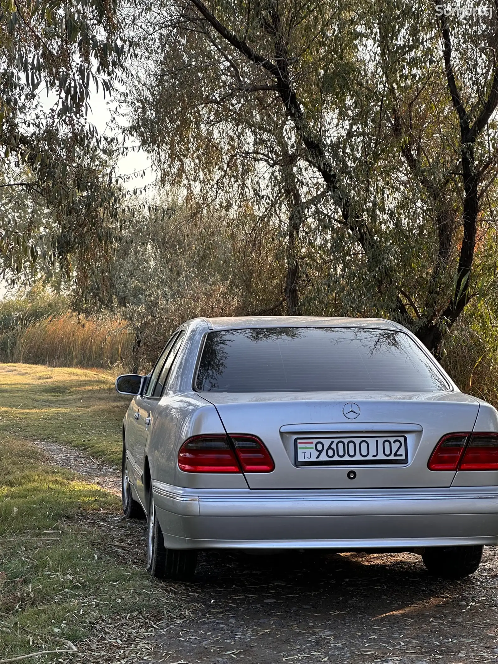 Mercedes-Benz E class, 2000-4