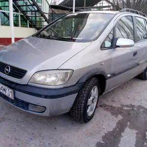 Opel Zafira, 1999