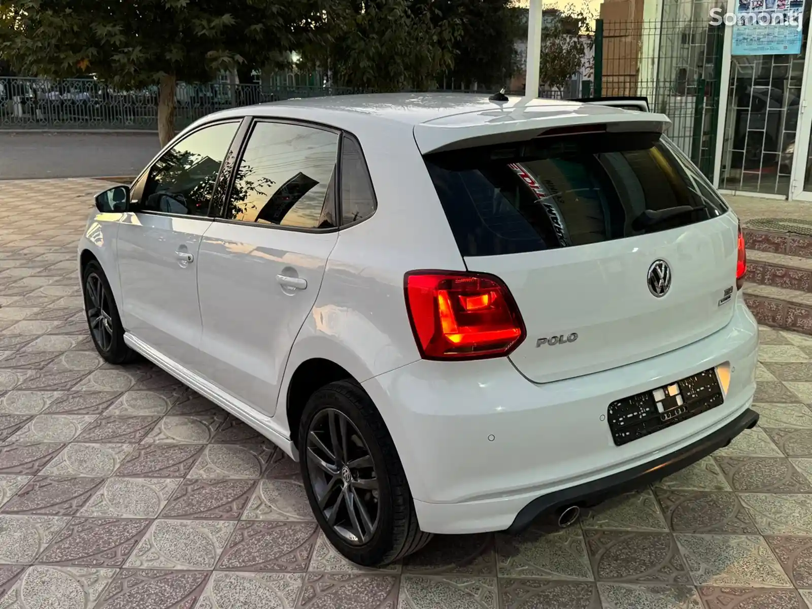 Volkswagen Polo, 2015-4