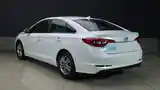 Hyundai Sonata, 2015-4