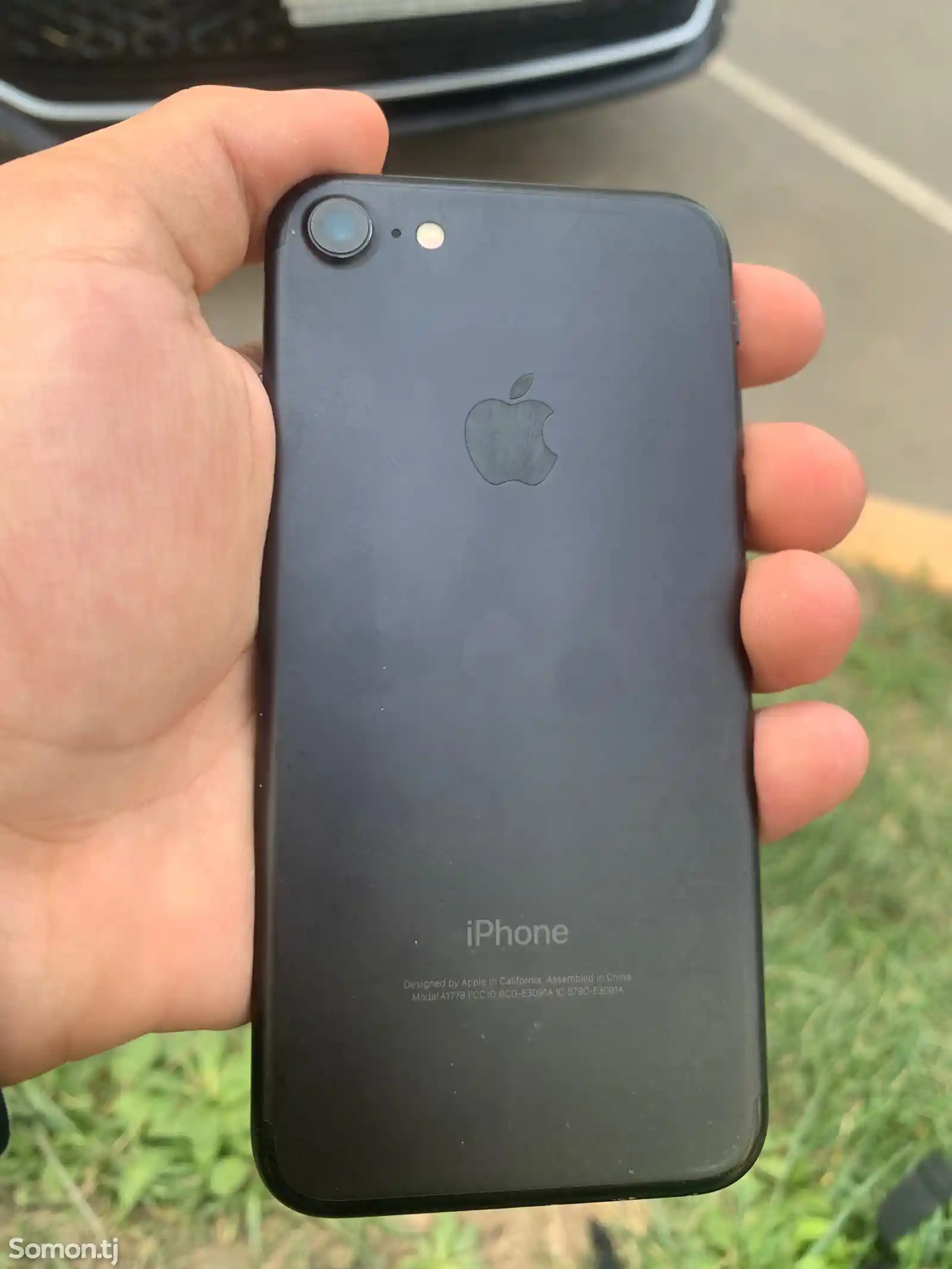 Apple iPhone 7, 32 gb-3