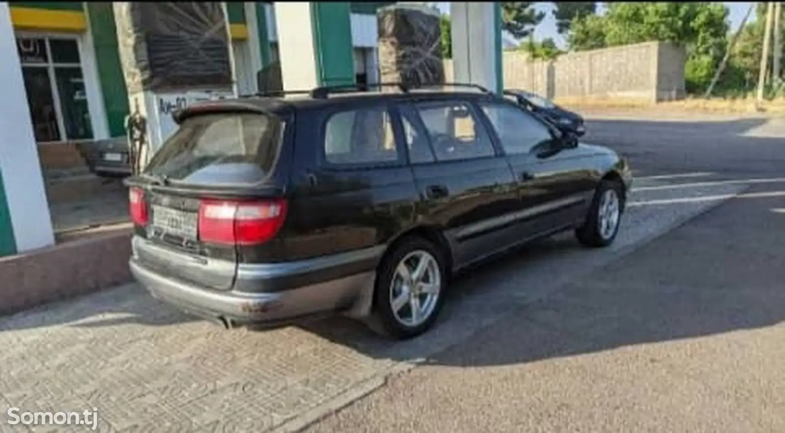 Toyota Caldina, 1995-3