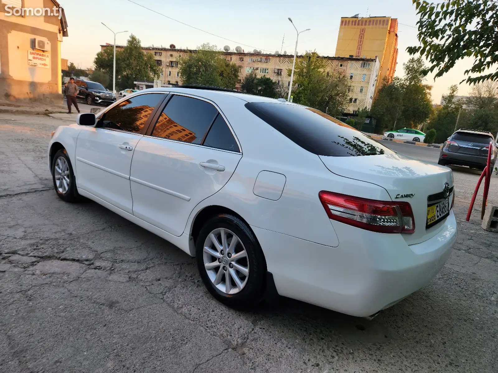 Toyota Camry, 2011-9