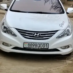 Hyundai Sonata, 2013