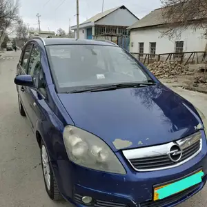 Opel Zafira, 2007