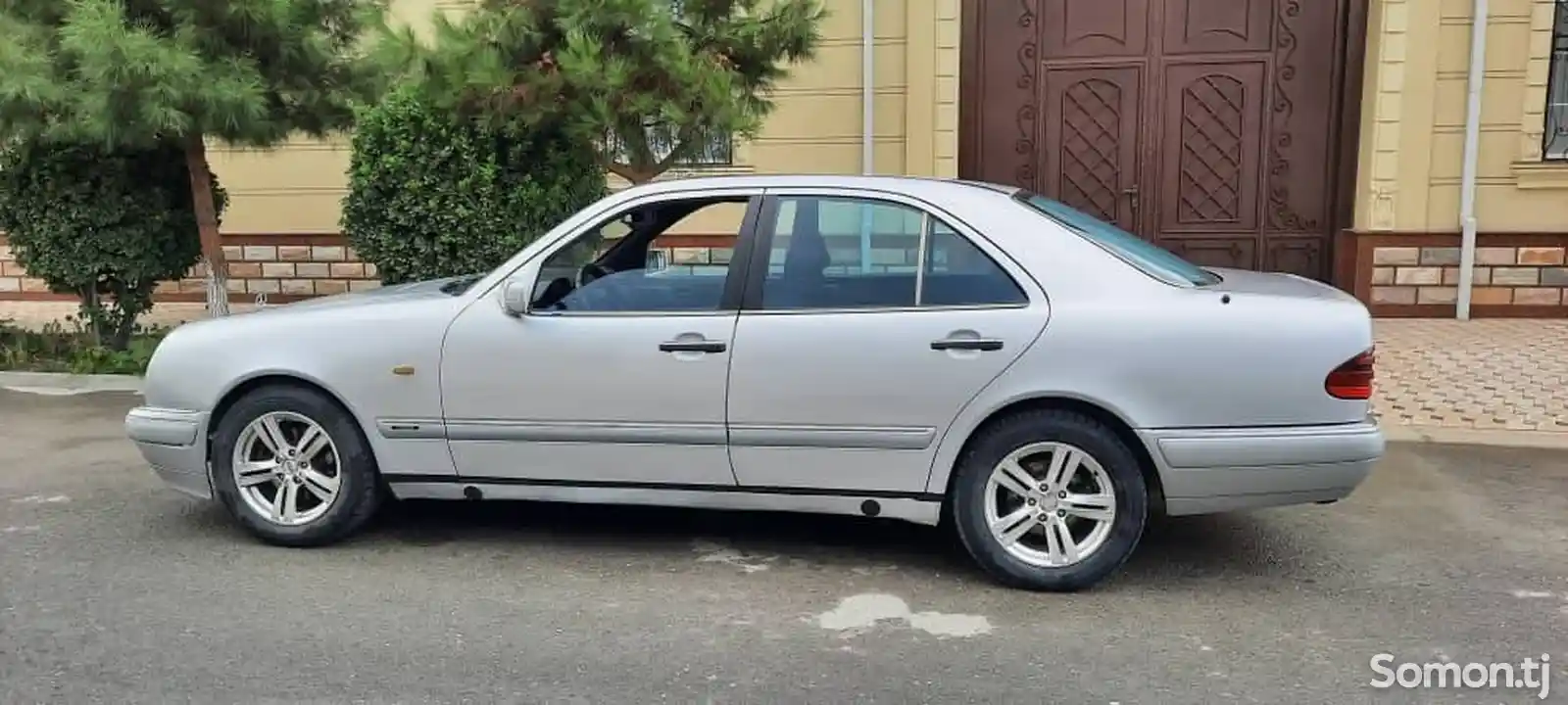 Mercedes-Benz E class, 1997-4