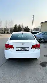 Chevrolet Cruze, 2010-3