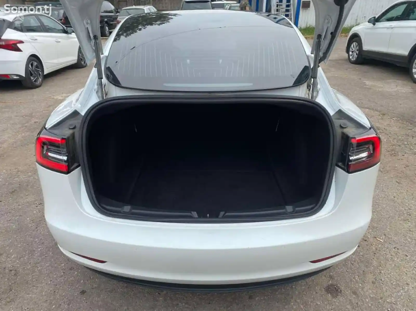 Tesla Model 3, 2020-7