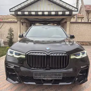 BMW X7, 2022