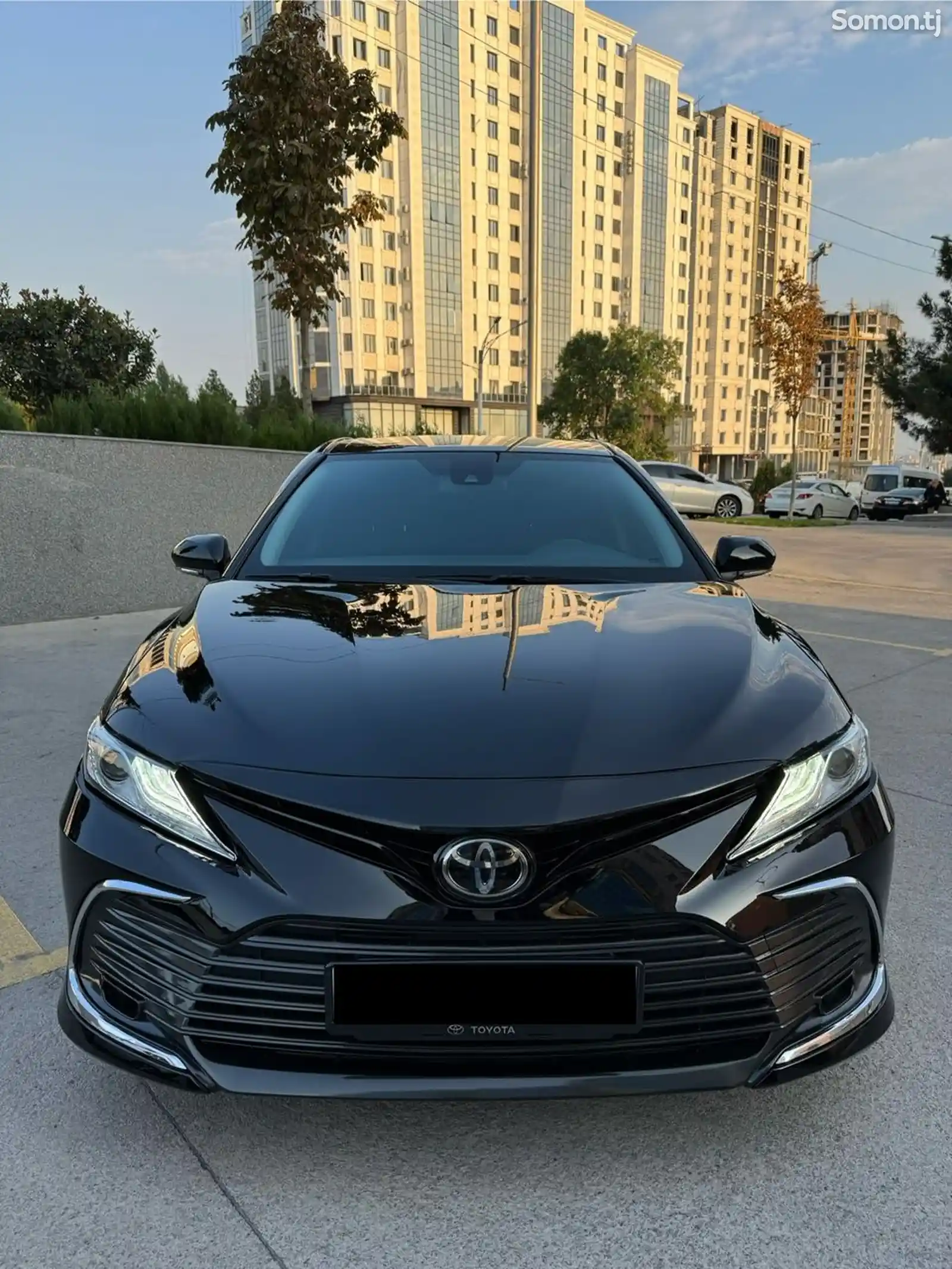 Toyota Camry, 2018-1