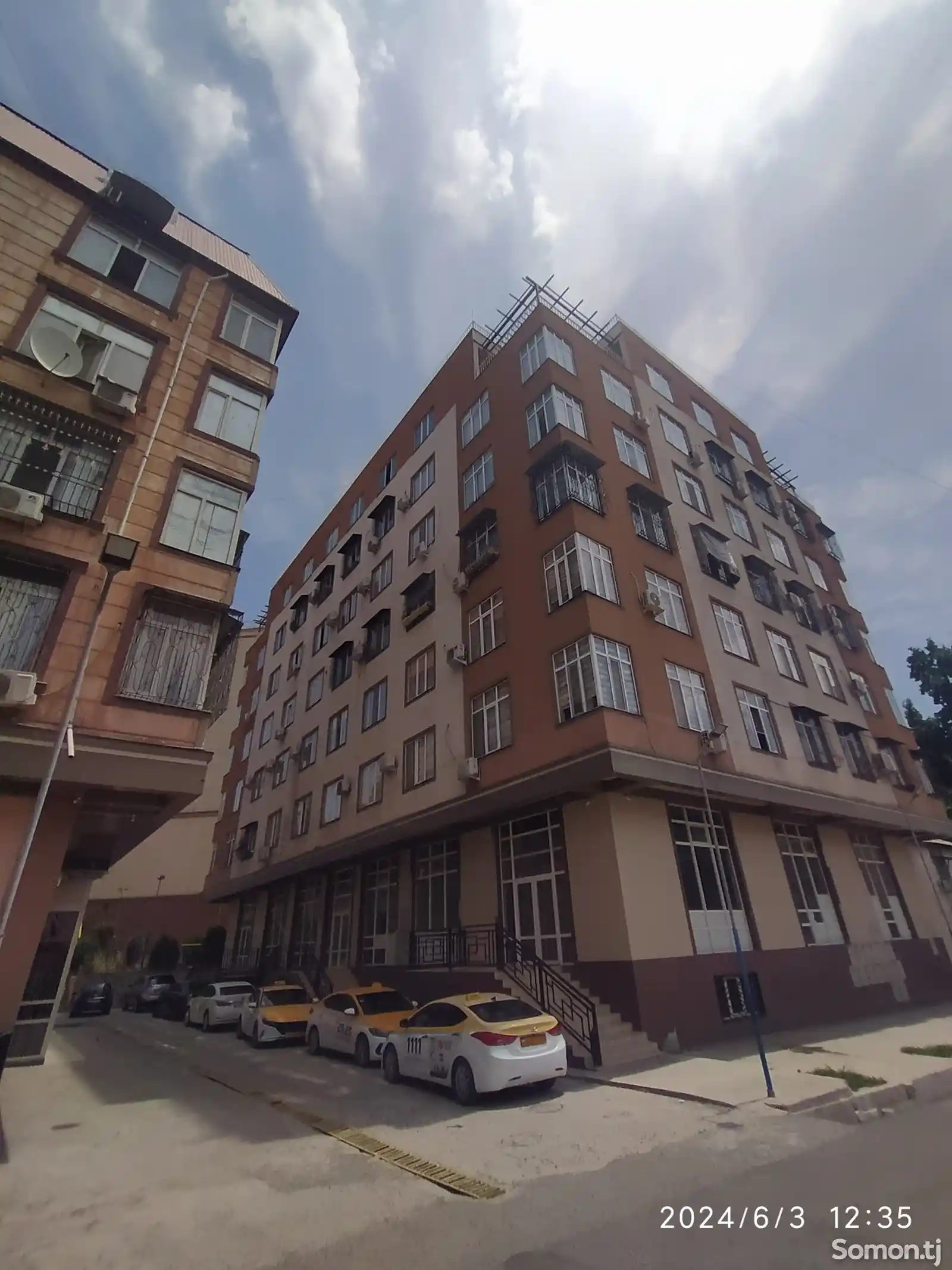 3-комн. квартира, 3 этаж, 70 м², поворот аэропорта 850 000 c. №11885964 дар  ш. Душанбе - 3-хонагӣ - Somon.tj эълонҳои ройгон