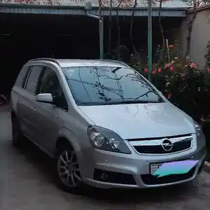 Opel Zafira, 2006