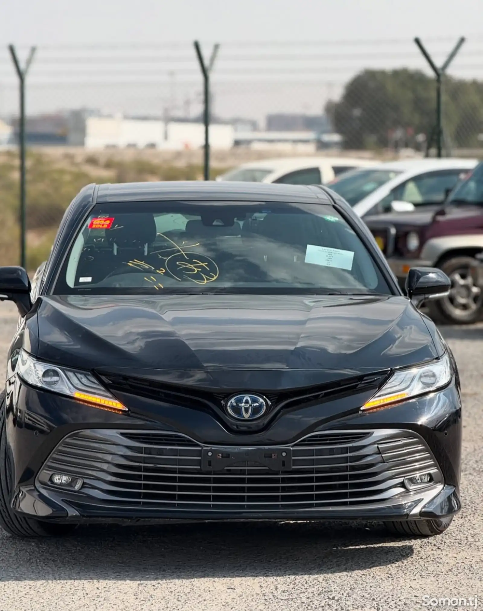 Toyota Camry, 2018-1