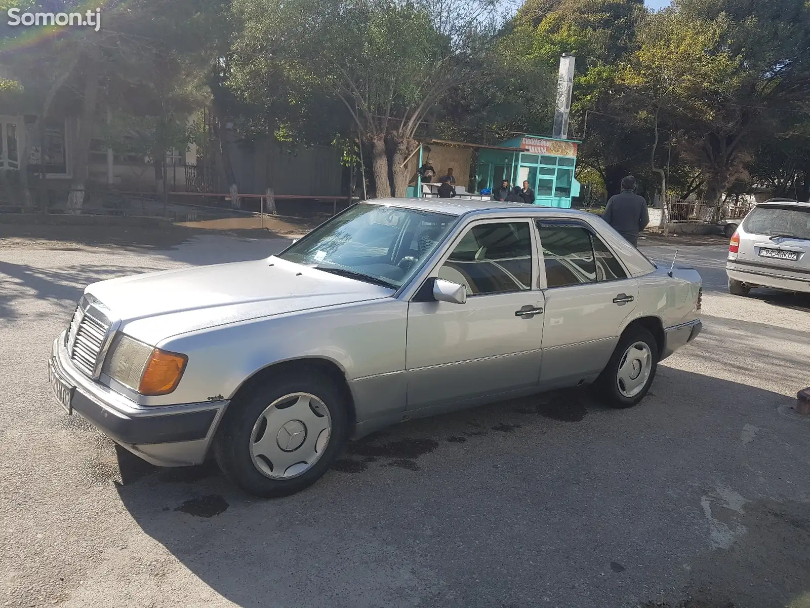 Mercedes-Benz W124, 1993-1