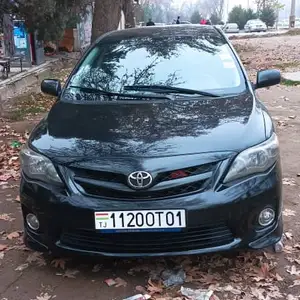 Toyota Corolla, 2013