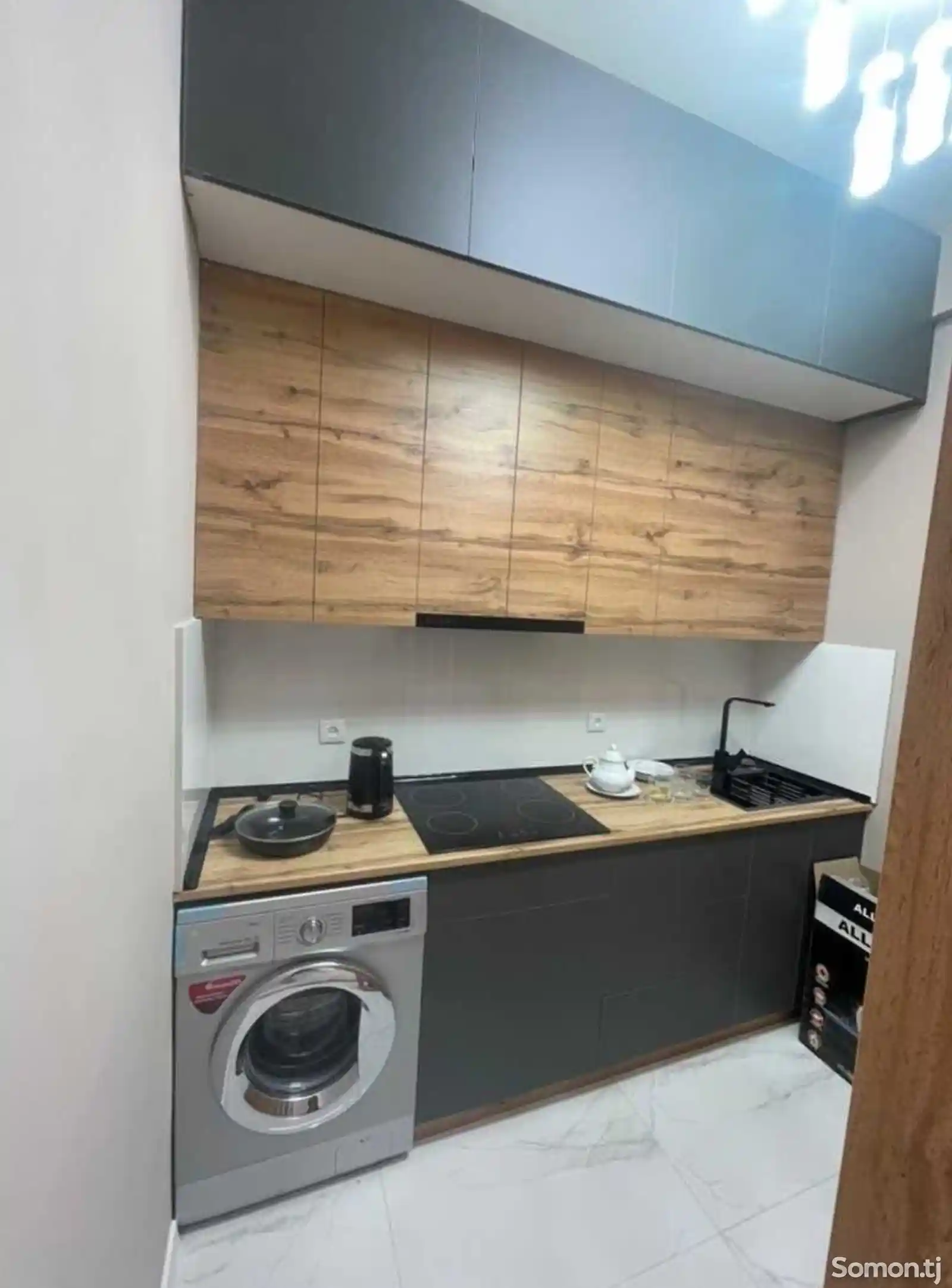 2-комн. квартира, 8 этаж, 50м², Дом печати-6