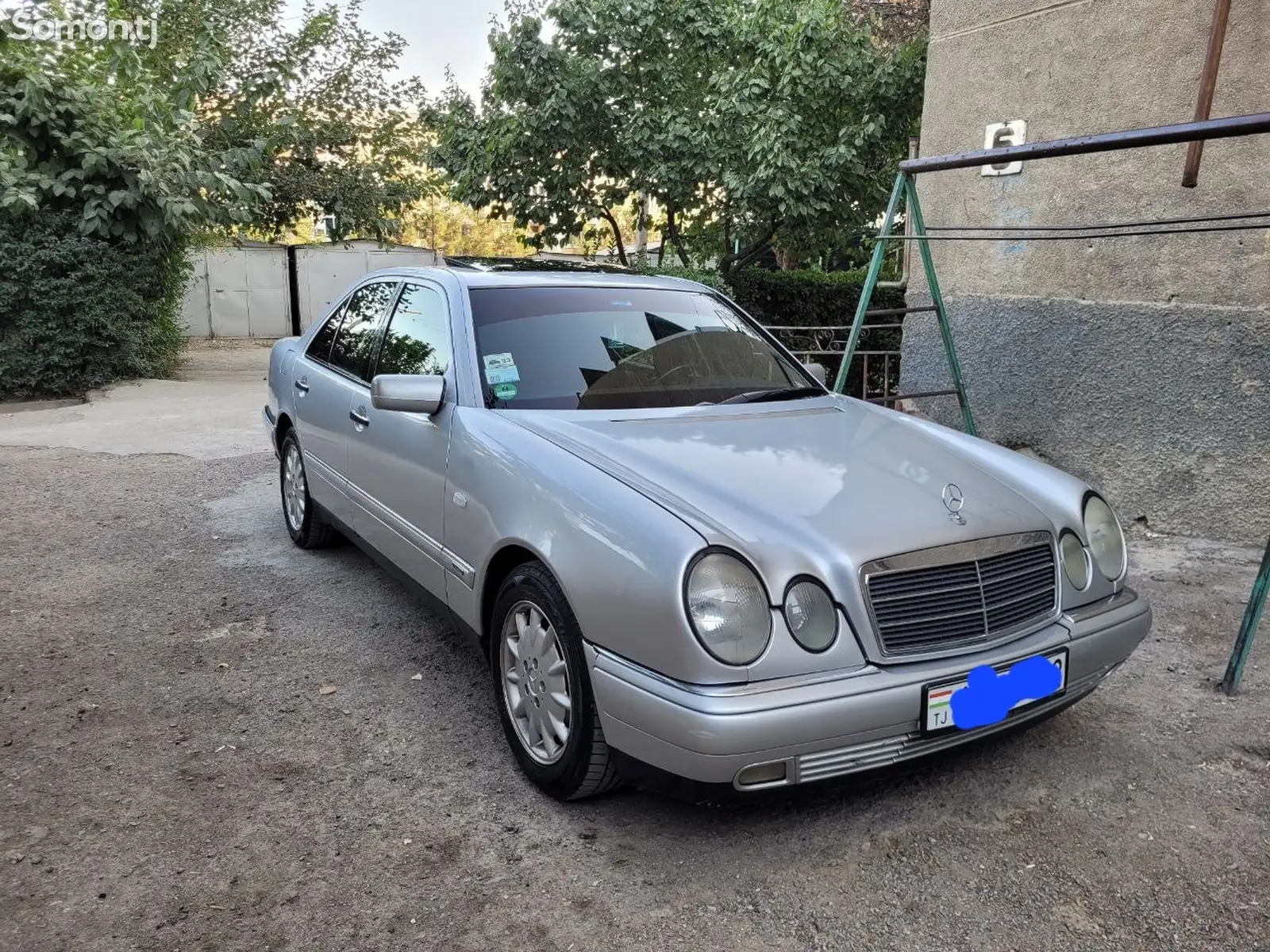 Mercedes-Benz E class, 1995-1