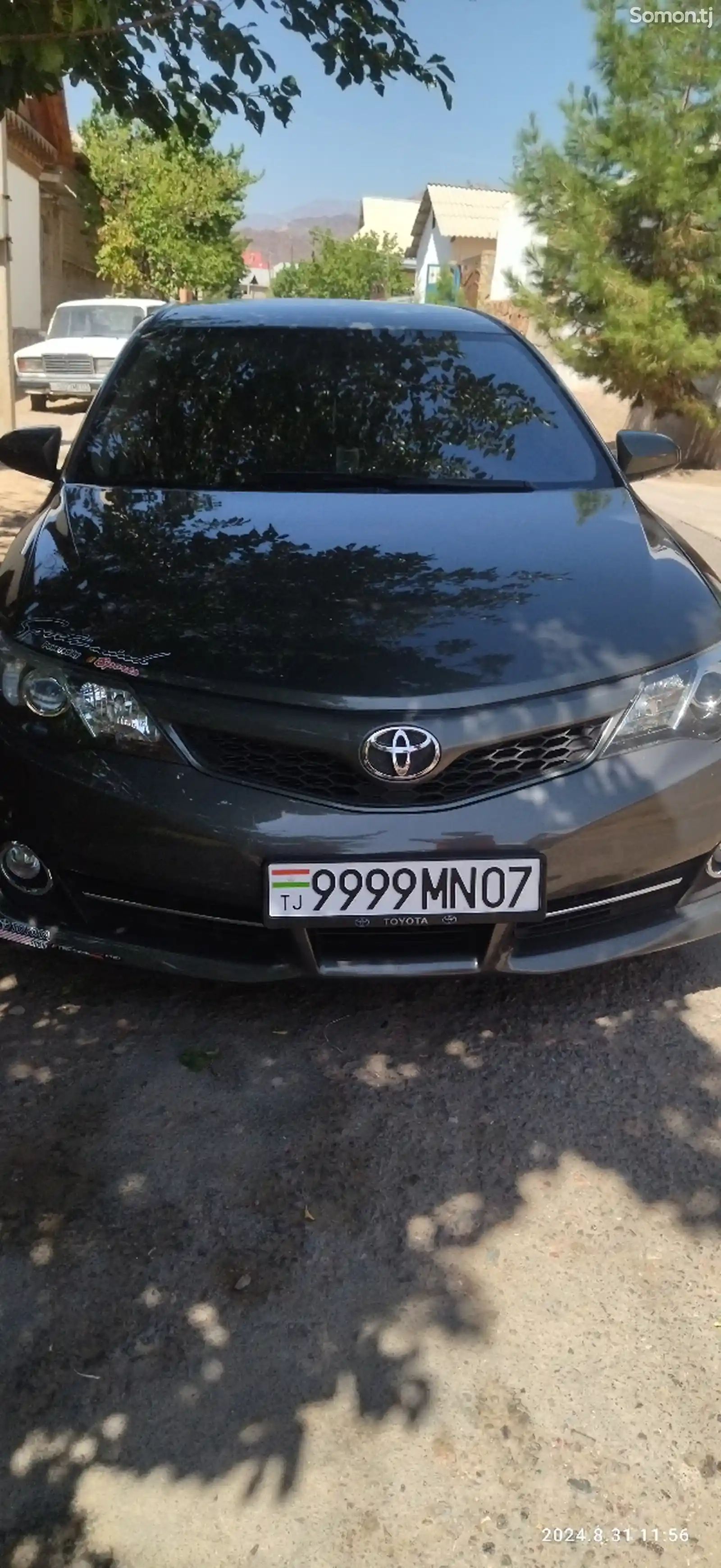 Toyota Camry, 2012-1