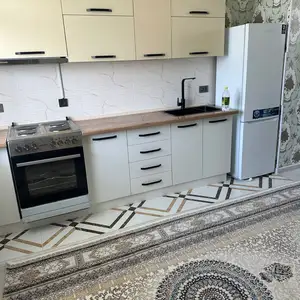 2-комн. квартира, 2 этаж, 60м², фирдавси