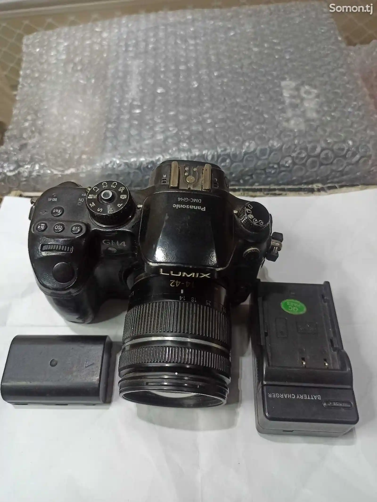 Фотокамера Panasonic Lumix gh4-1