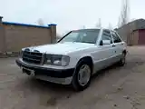 Mercedes-Benz W201, 1990-2