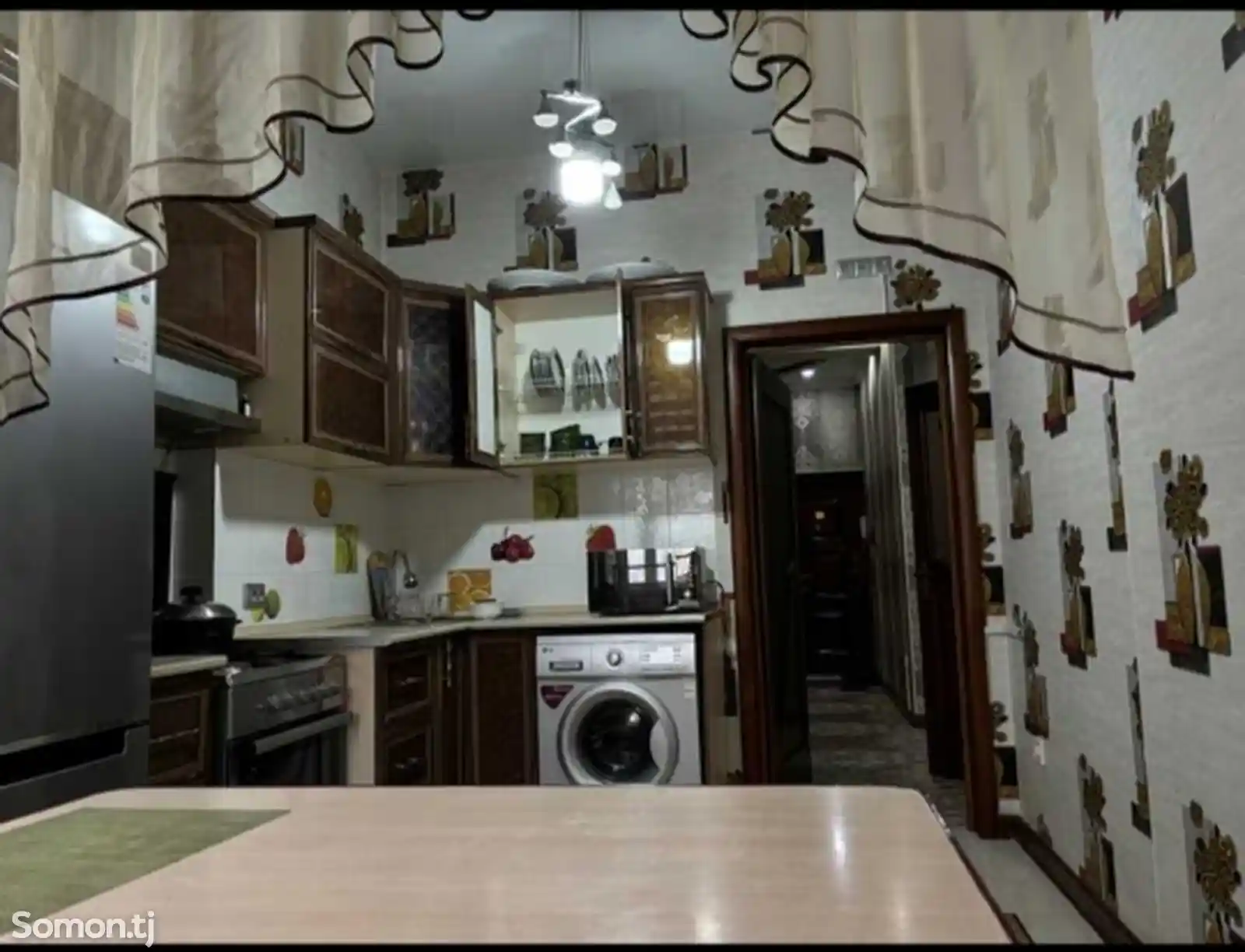 2-комн. квартира, 8 этаж, 85м², Сомони-5