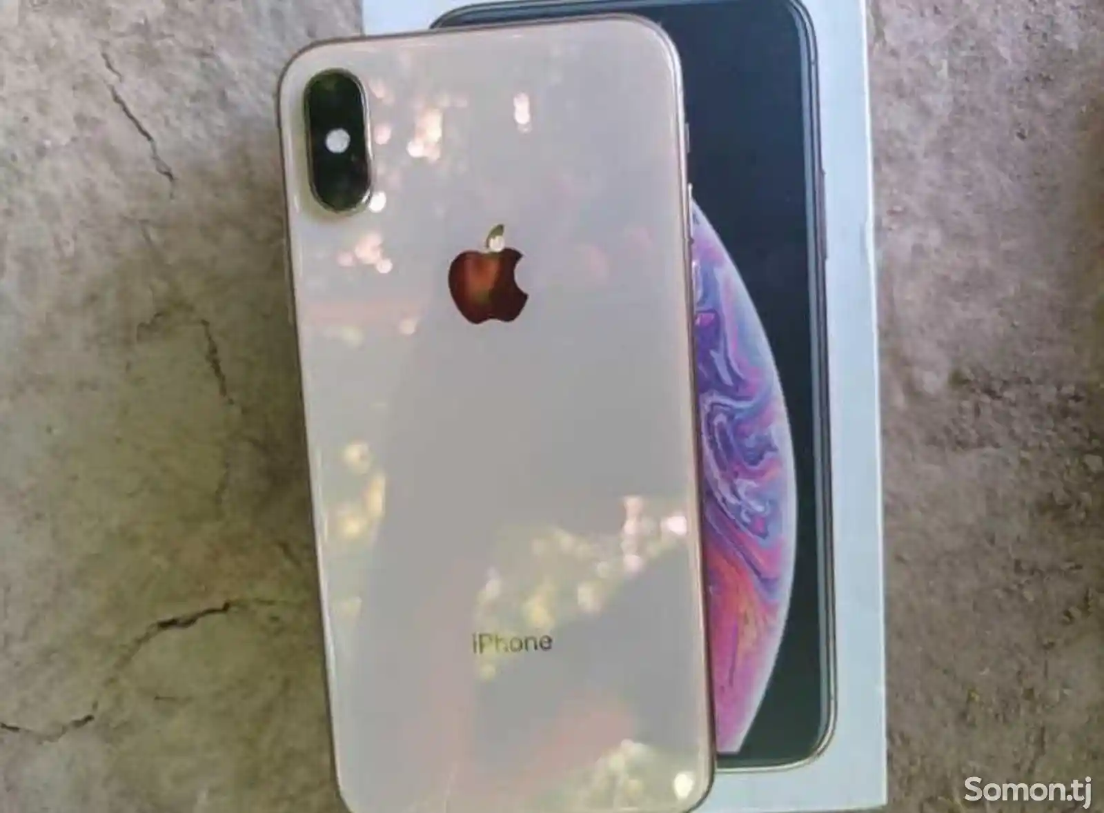 Apple iPhone Xs, 64 gb, Gold-3