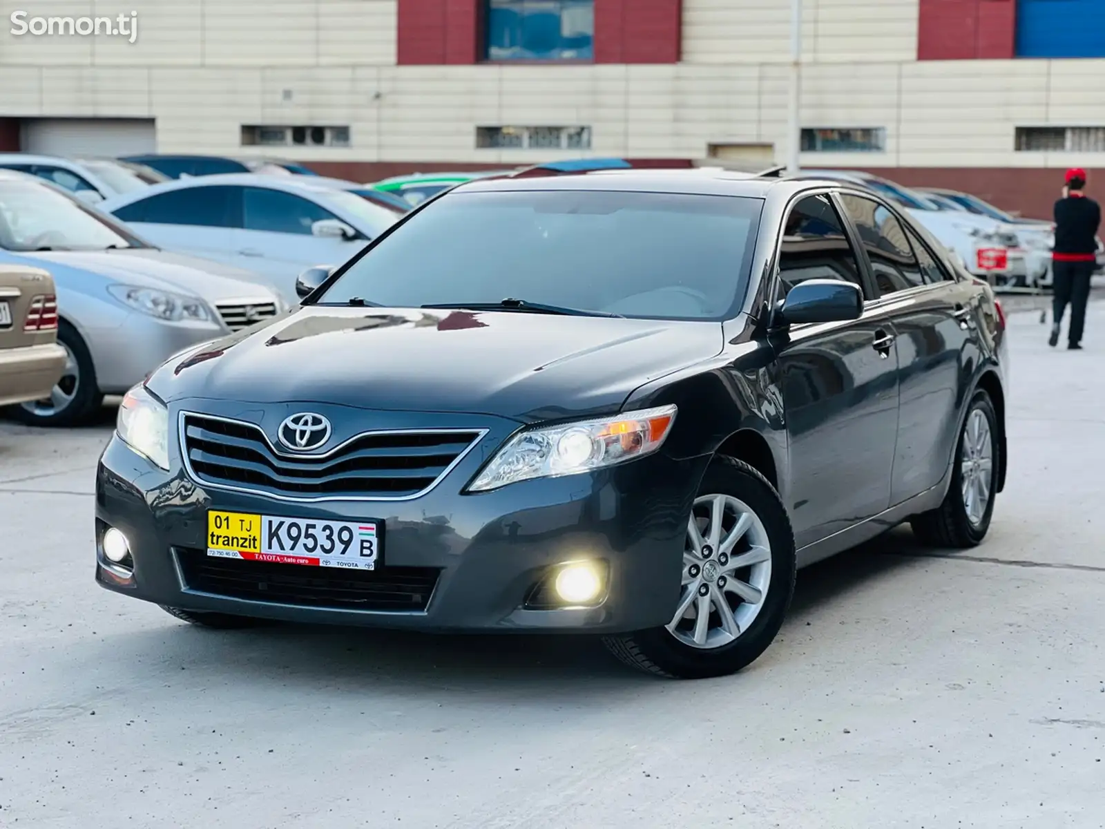 Toyota Camry, 2010-1