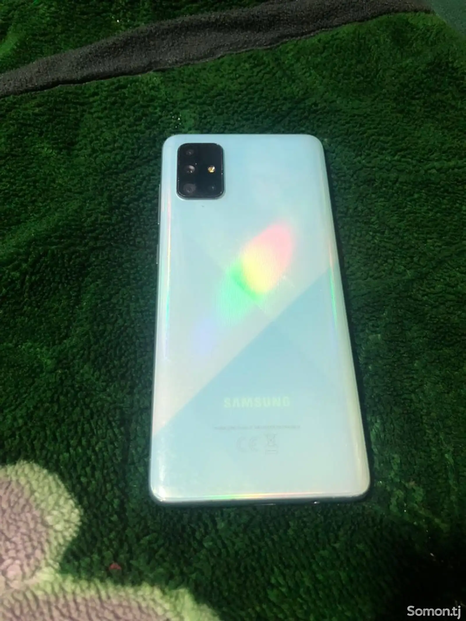 Samsung Galaxy A71-1