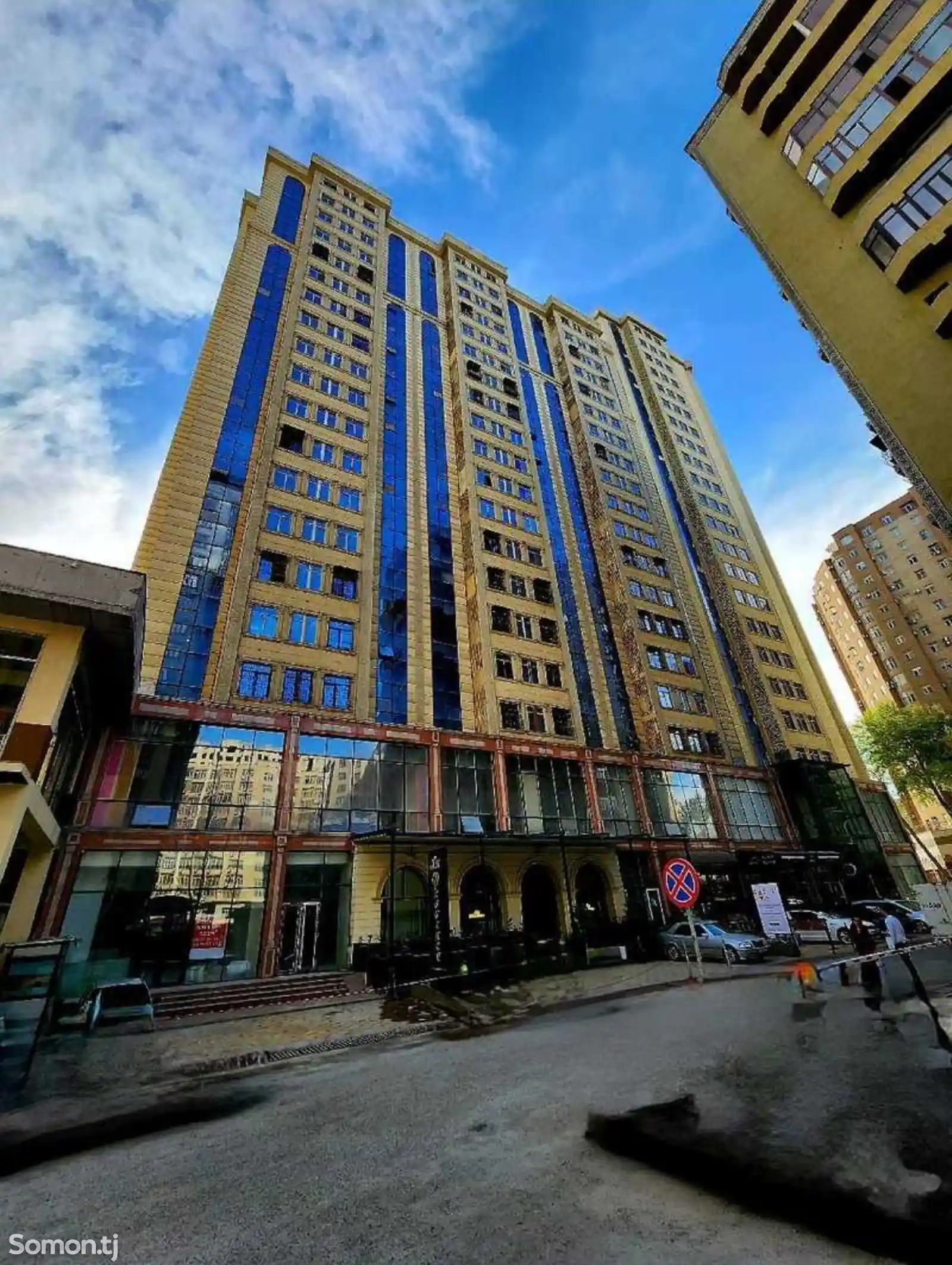 2-комн. квартира, 18 этаж, 85 м², Центр, Дом печать, Алфемо-5