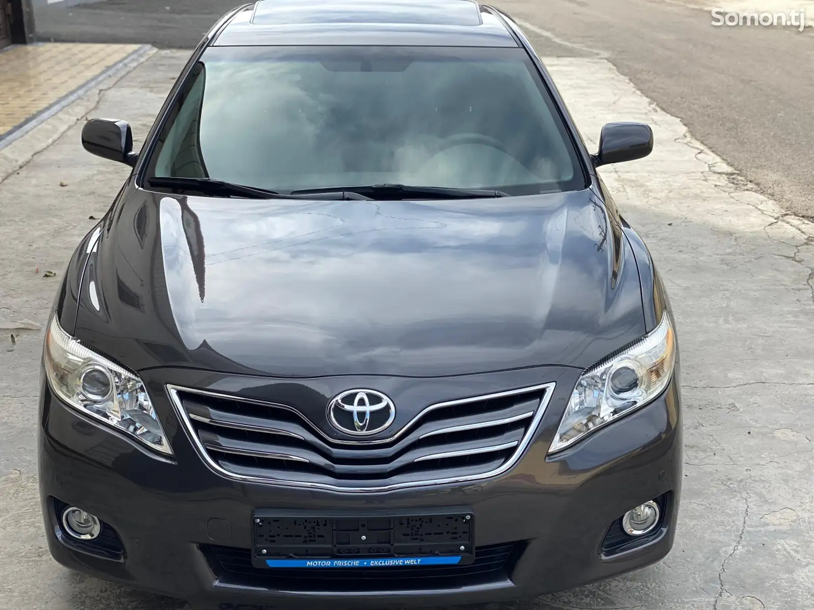 Toyota Camry, 2010-3