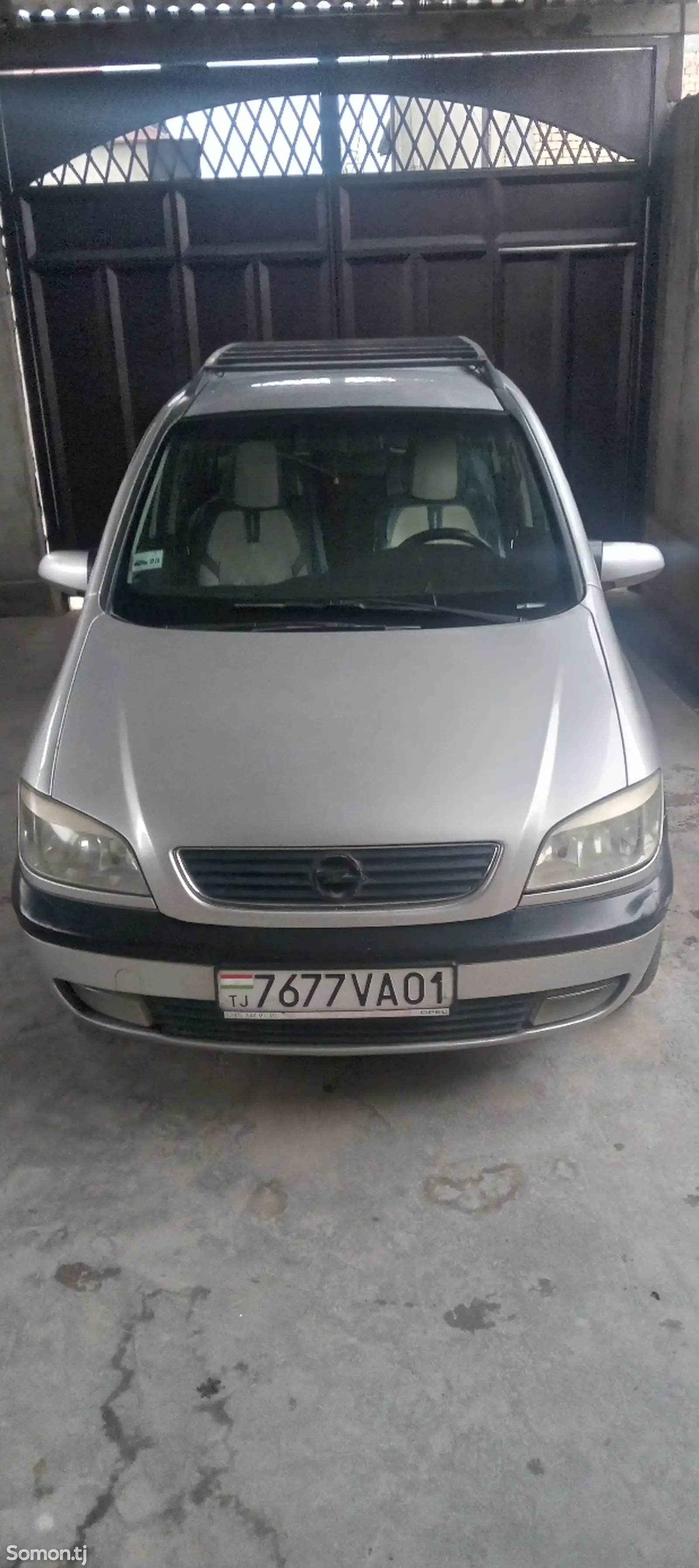 Opel Zafira, 2000-1