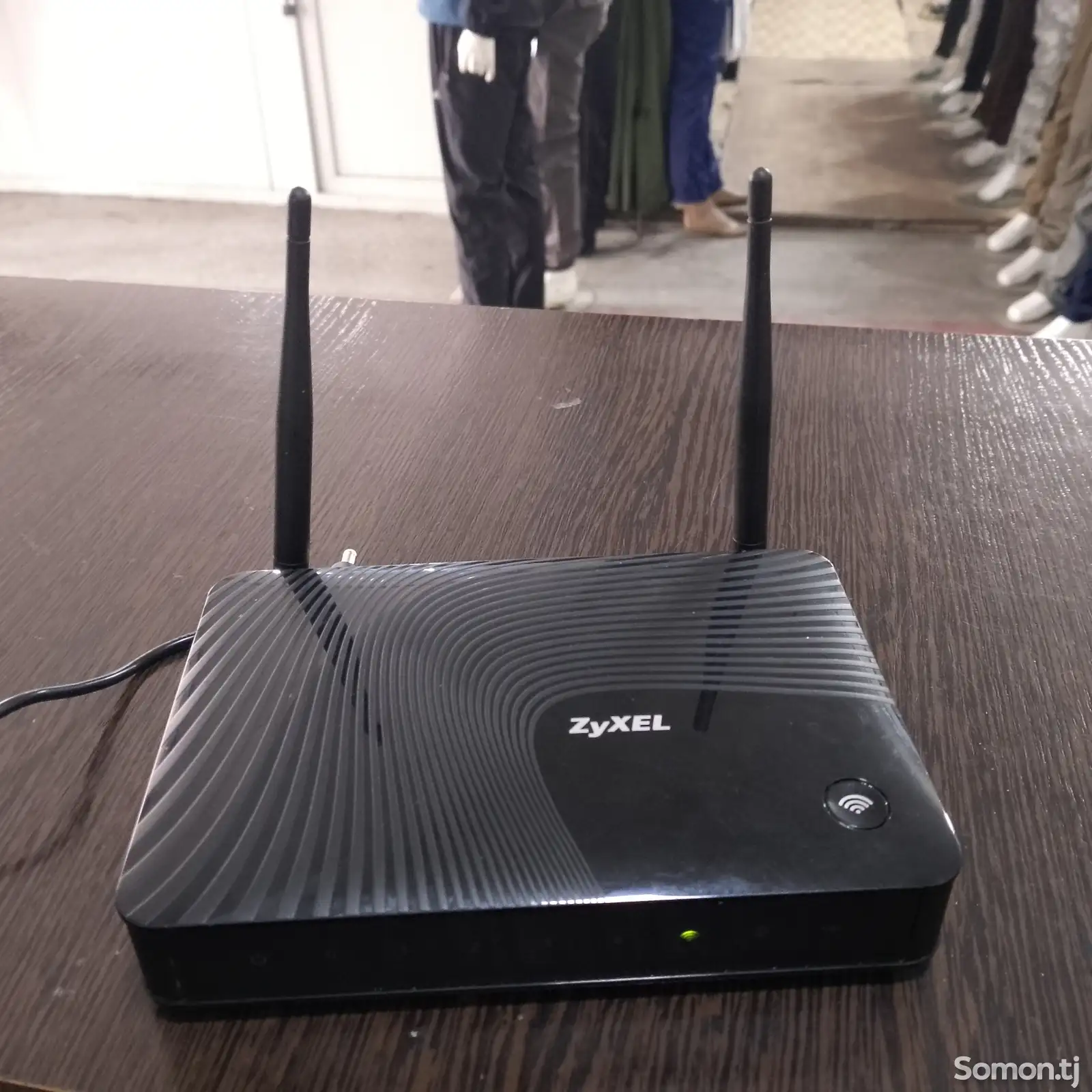 Wi-Fi роутер для 3G/ 4G модема Zyxel Keenetic Omni-1