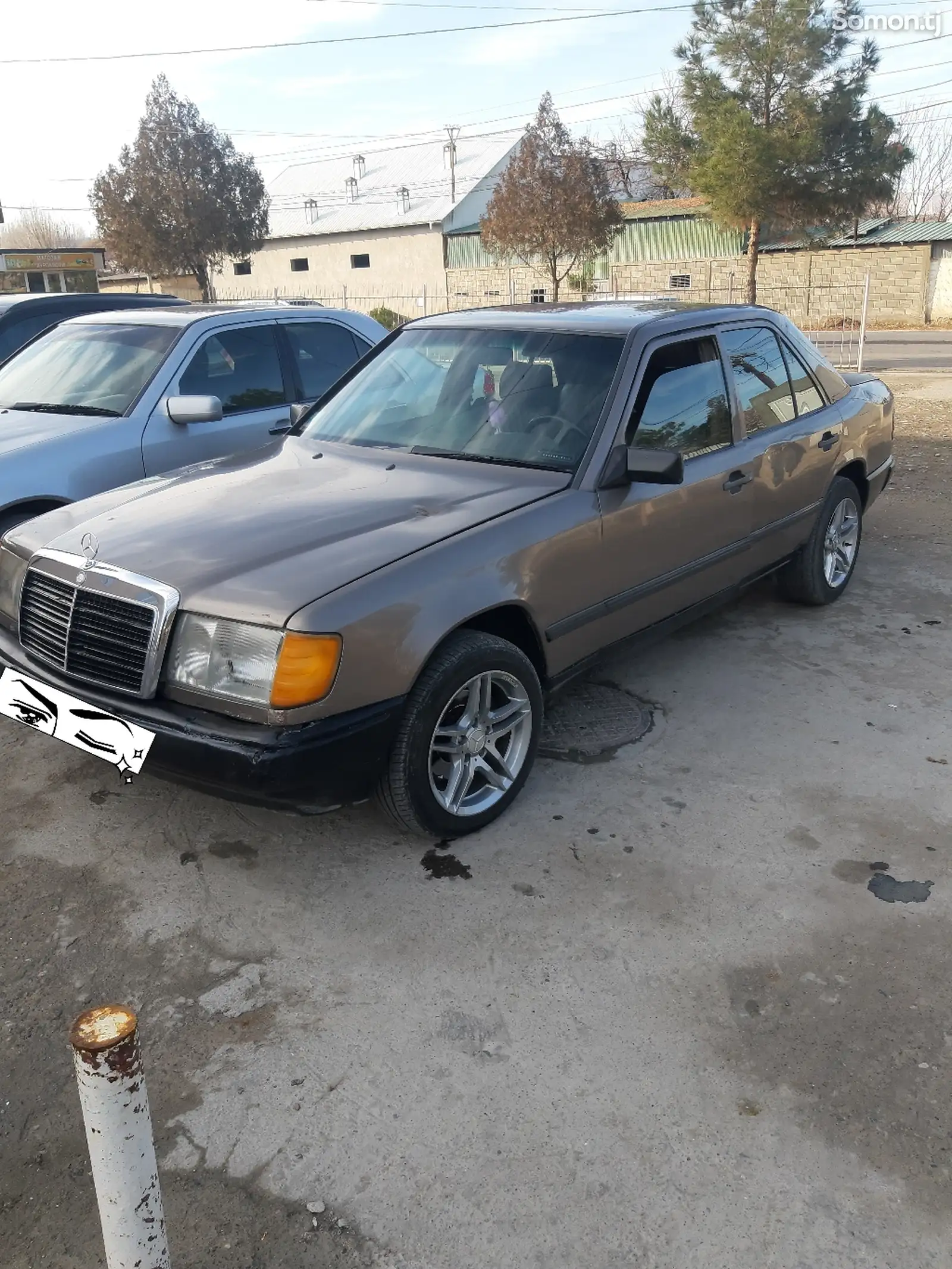 Mercedes-Benz W124, 1988-1