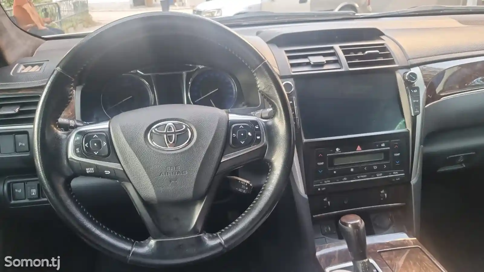 Toyota Camry, 2017-4