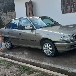 Opel Astra F, 1996