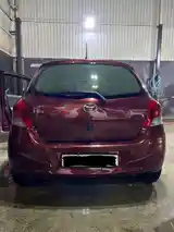 Toyota Vitz, 2010-4