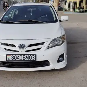 Toyota Corolla, 2013