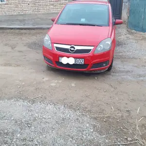 Opel Zafira, 2006