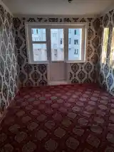 2-комн. квартира, 3 этаж, 60м², 12мкр-4